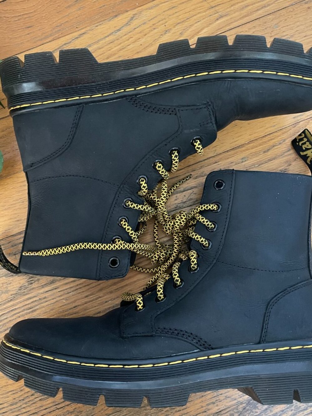 Dr. Martens Combs Leather Casual Boots Size Women's 9 Men's 8 - Picture 6 of 9
